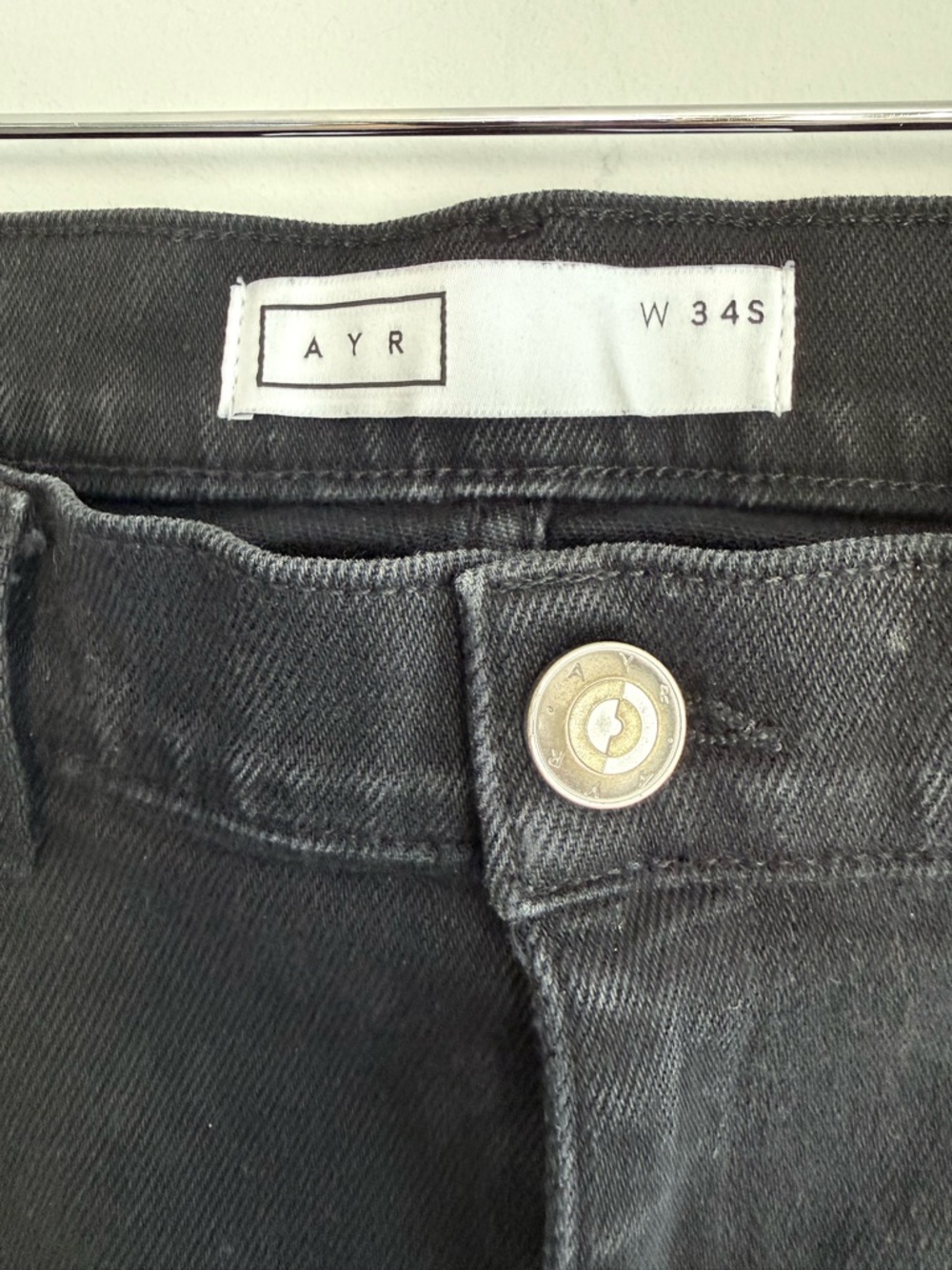 AYR The Pop Black High Rise Straight Leg Jeans Raw Hem Cropped Short 34 S Short - Picture 5 of 16